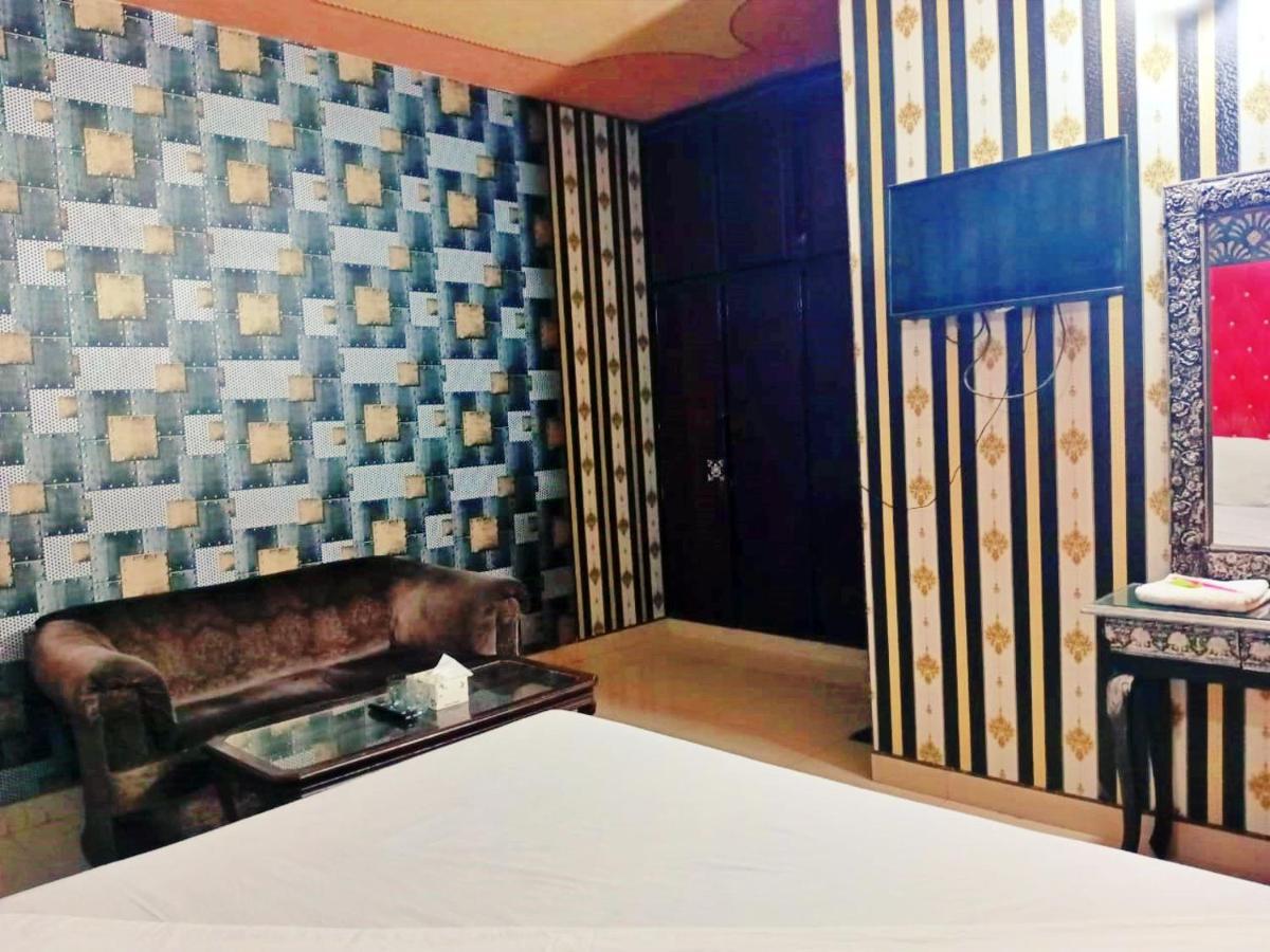 Moon Soon Hotel Lahor Dış mekan fotoğraf